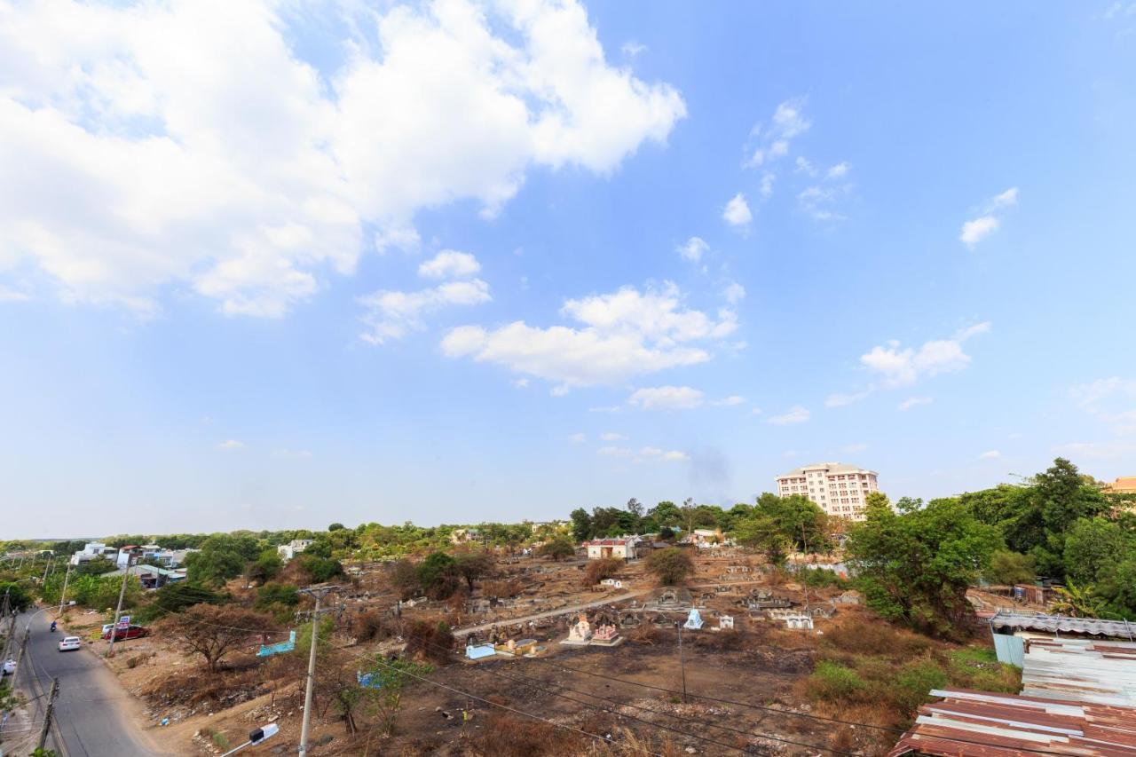 ביין הואה Oyo 991 Duy Anh Hotel מראה חיצוני תמונה
